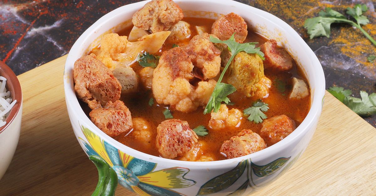 Soya Cauliflower Curry image