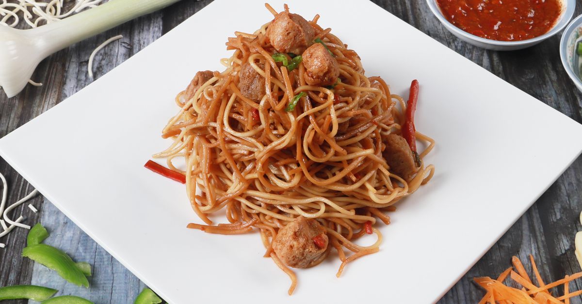 Soya Hakka Noodles image