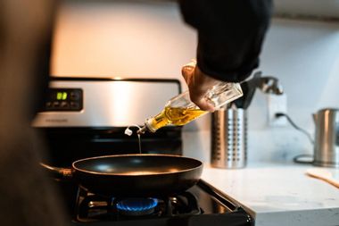 What Makes a Cooking Oil Heart Healthy?