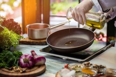 Debunking Myths: Here's What You Should Know About Your Cooking Oil