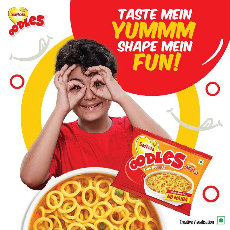 Saffola Oodles, Instant Noodles, Ring shape, Yummy Masala Flavour, No Maida, Whole Grain Oats, 12 X 53g Pouch (Pack of 3) + Saffola Oats 1 Kg (+400g Free)
