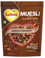 Saffola Muesli Choco Crunch with Flavour Pops, 450g | 15 in 1 Fruit and Nuts, Seeds, Millet & more | Cereals for breakfast with wholegrain, protein, fibre