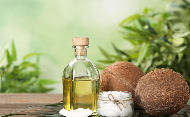 Benefits of Coconut Oil for Hair Growth - MyCocoSoul